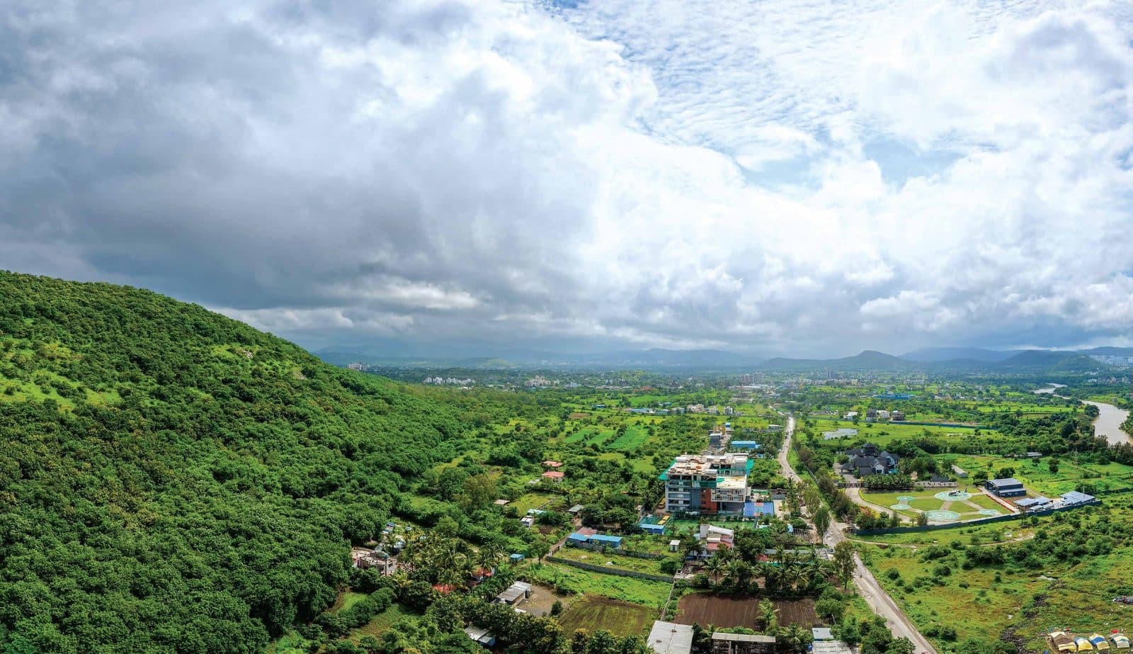Raheja Vistas, Mahalunge — aerial view of the site